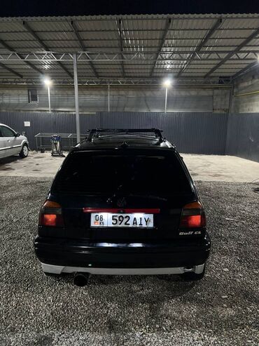 Volkswagen: Volkswagen Golf: 1994 г., 1.6 л, Механика, Бензин, Хэтчбэк — 4