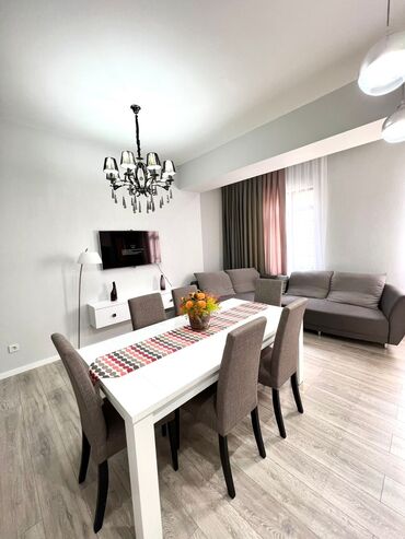 Продажа квартир: 3 комнаты, 90 м², Элитка, 3 этаж, Евроремонт