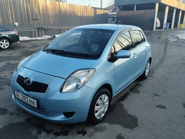 Toyota: Toyota Vitz: 2005 г., 1.3 л, Автомат, Бензин, Хэтчбэк