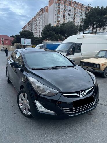 Hyundai: Hyundai Elantra: 1.8 l | 2013 il Sedan