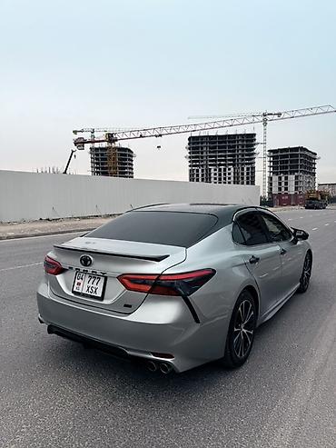Toyota: Toyota Camry: 2017 г., 2.5 л, Автомат, Бензин, Седан — 5