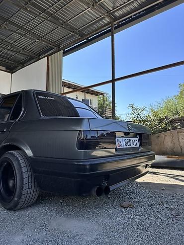 салон от бмв: BMW 3 series: 1986 г., Седан — 1
