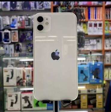 Apple iPhone: IPhone 11, Б/у, 128 ГБ, Белый, Защитное стекло, 78 %