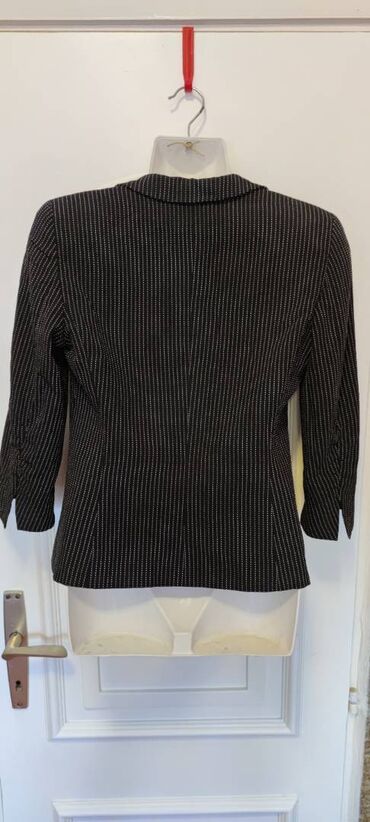 Sakoi: Fantastičan originalni Armani sako. Elegantan, visokog kvaliteta — 7