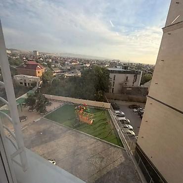Продажа квартир: 2 комнаты, 63 м², Джал мкр (в т.ч. Верхний, Нижний, Средний) Элитка, 5 этаж, Евроремонт at lalafo.kg — 10 Продажа квартир: 2 комнаты, 63 м², Джал мкр (в т.ч. Верхний, Нижний, Средний) Элитка, 5 этаж, Евроремонт — 10