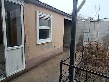 Продажа коттеджей и домов: Продаётся частный дом с приусадебным участком и большим навесом для — 1
