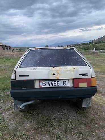 385 55: ВАЗ (ЛАДА) 2108: 1999 г., 1.5 л, Механика, Бензин, Хэтчбэк — 3