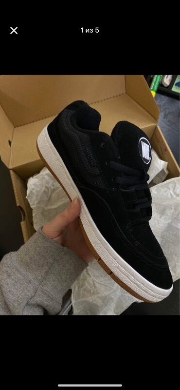Женская одежда: Vans kişi/kadın idman ayaqqabısı Razmer 36 - Rəng: qara - Material