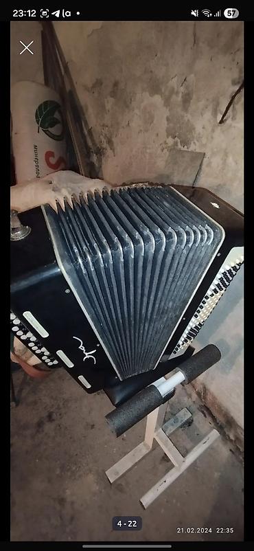 Гитары: Гитара гитары есть еще скрипка 1/8 и аккордеон барабанная установка — 30