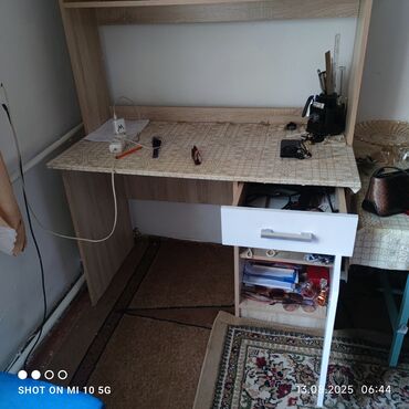 кресло мяч: Жазуу үстөл