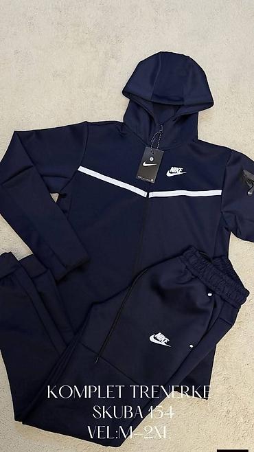 insa sat: Vrhunske Nike muške komplet trenerke
m, l, xl, 2xl
4400
Skuba — 5