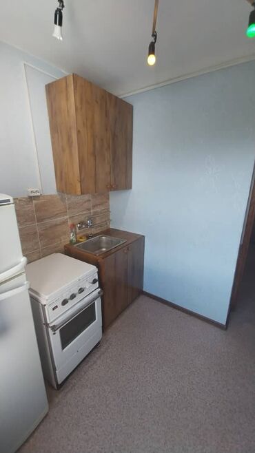 Продажа квартир: 1 комната, 32 м², 104 серия, 4 этаж, Старый ремонт