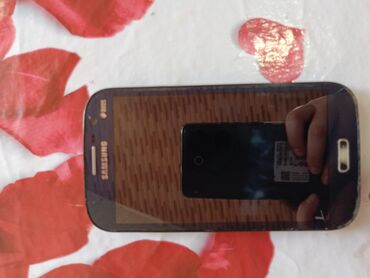 galaxy grand: Samsung Galaxy Grand, Barmaq izi
