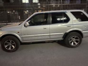 outback 2004: Isuzu Wizard: 2005 г., 3.2 л, Автомат, Газ, Внедорожник — 2
