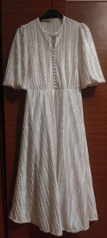 gozel geyimler: Вечернее платье, XL (EU 42)