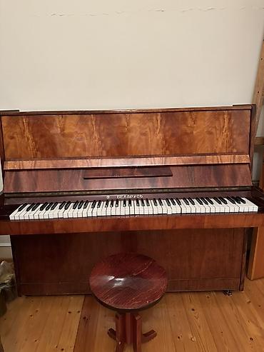 Məhsul: Akustik pianosu “Belarus” (upright) Təsvir: - Klassik upright