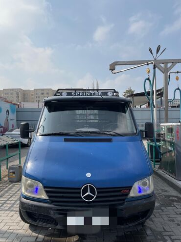 родиатор на спринтер: Mercedes-Benz Sprinter: 2003 г., 2.7 л, Механика, Дизель, Van