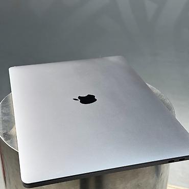 Ноутбуки Apple (MacBook): MacBook Pro 15" (2018) - Экран: Retina, разрешение 2880×1800 - — 9