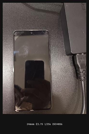 redmi 12 barter: Redmi smartfon – 108 MP kamera Xüsusiyyətlər: - Arxa kamera: 108 MP — 2