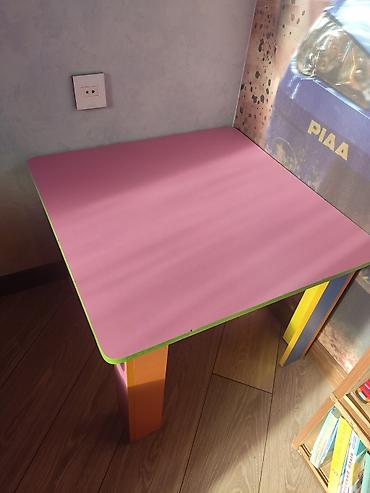 bağça mebel: - Dizayn: kvadrat forma, yumru künclər
-bagca stolu — 1