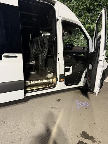 bis vip: Премиальные пассажирские микроавтобусы Mercedes‑Benz Sprinter для — 6