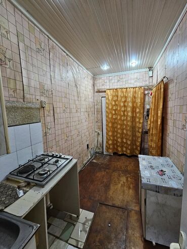 Günlük kirayə mənzillər: 1 otaqlı — 14