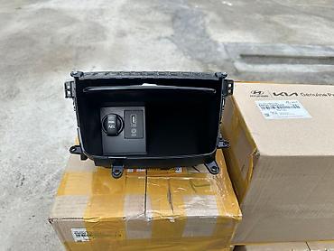 kuga g2: Сenter console Hyundai 2018 г., Новый, Оригинал — 7