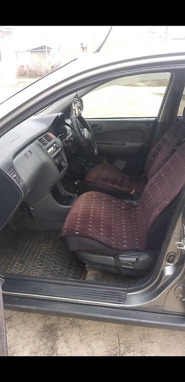 Honda: Honda HR-V: 2000 г., 1.6 л, Вариатор, Бензин, Хэтчбэк at lalafo.kg — 6 Honda: Honda HR-V: 2000 г., 1.6 л, Вариатор, Бензин, Хэтчбэк — 6