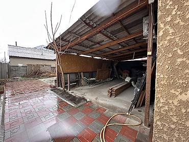 Продажа коттеджей и домов: Дом 📍 Адрес: Арча Бешик Ул: Чатыр-Кол 41 📏 Участок: 5,5 соток 🏠 — 5