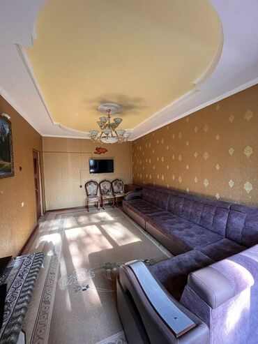 продается 3 комнатная квартира политех: 3 бөлмө, 62 кв. м, 105-серия, 2 кабат, Евроремонт
