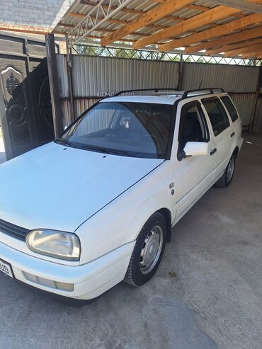 продаю связи с переездом: Volkswagen Golf Variant: 1998 г., 1.8 л, Механика, Бензин, Универсал