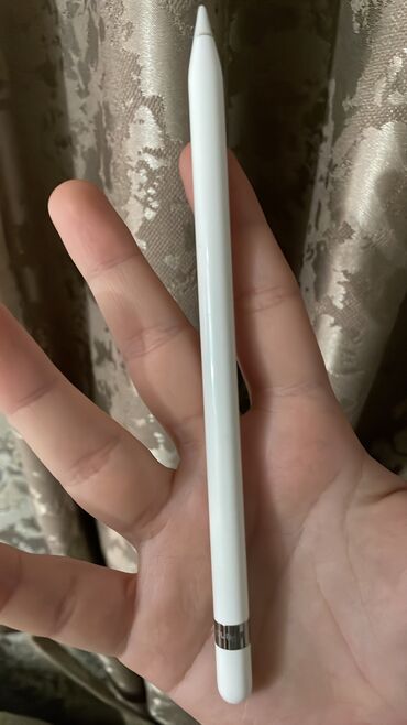 Другие аксессуары для мобильных телефонов: Apple Pencil пользовались 1 месяц, в отличном состоянии