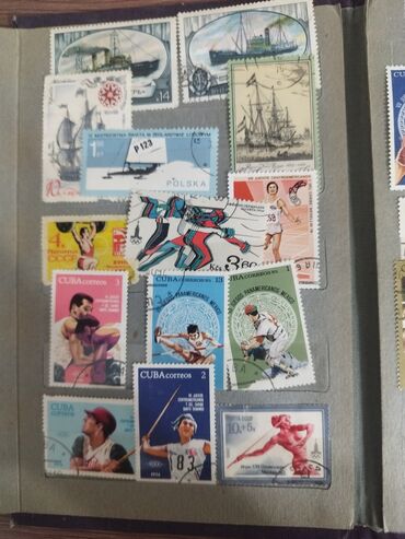 Markalar: Qədimi sovet dövrünün markaları.87 ədəddir.svet dövrünün 3 ədəd medalı — 4