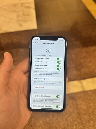 iphon 7s: IPhone 11, Qara, Face ID — 8