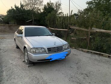 Mercedes-Benz: Mercedes-Benz C-Class: 1994 г., 2.2 л, Механика, Бензин, Седан
