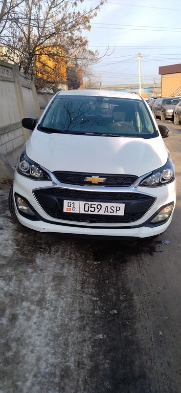 Chevrolet: Chevrolet Spark: 2019 г., 0.1 л, Вариатор, Бензин, Хэтчбэк