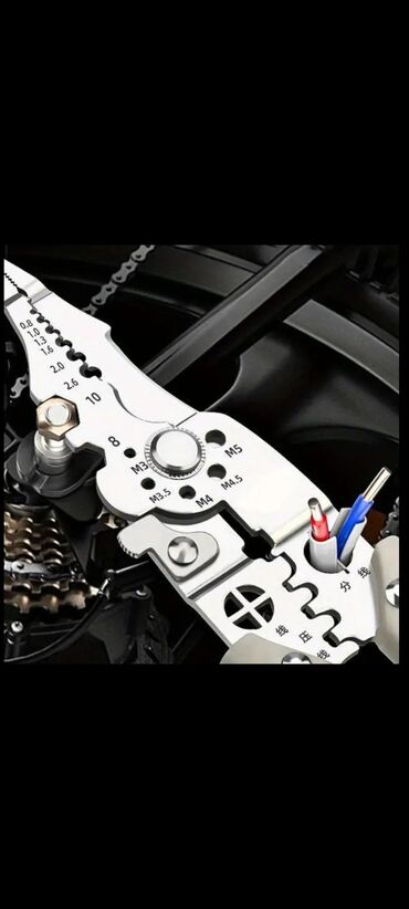 Digər texniki əl alətləri: Elektriklərin köməkçisi, bir neçə alətin alternativ əvəzləyicisi — 4