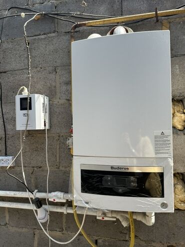 встроенная газовая плита: Комбинированная, Механическое, Напольная, Полная оплата