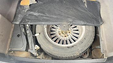 BMW: BMW 5 series: 2.8 l | 2000 il Sedan — 23