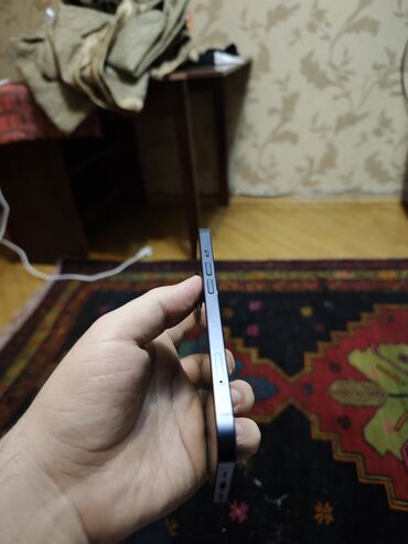 Apple iPhone: IPhone 13, 128 GB, Midnight, Face ID — 4