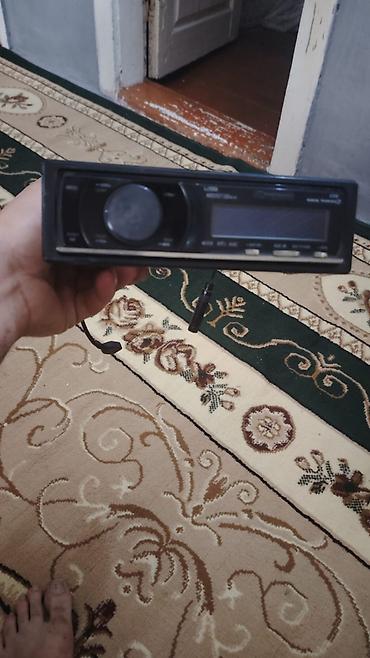 tonla su sifarisi: İşlənmiş Disk Maqnitofon JBL, Ünvandan götürmə, Pulsuz çatdırılma, Ödənişli çatdırılma — 1