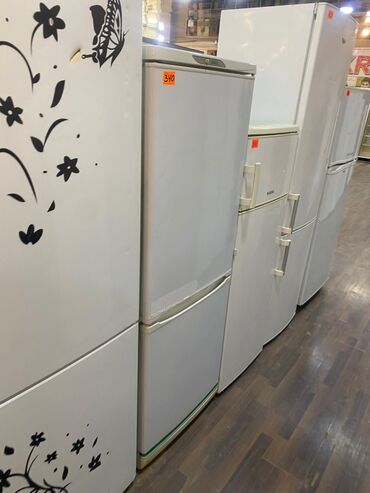 Мясорубки: 2 двери Beko Холодильник Продажа, цвет - Белый
