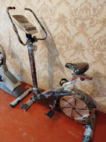 Velotrenajorlar: Shuobang fitnes velosiped trenajoru, evdə məşq etmək üçün nəzərdə