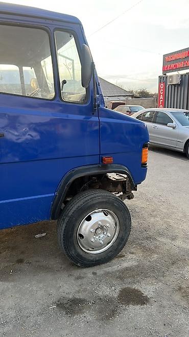 мерседес бенс 814 дубилкабина: Грузовик, Mercedes-Benz, Стандарт, 7 т, Б/у — 2
