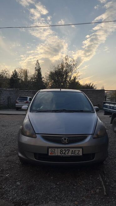 Honda: Honda Fit: 2003 г., 1.3 л, Вариатор, Бензин, Хэтчбэк