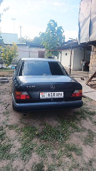 124 мер: Mercedes-Benz W124: 1991 г., 2.3 л, Механика, Бензин, Седан — 2