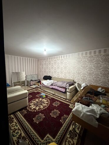 Продажа домов: Полдома, 140 м², 5 комнат, Собственник — 7