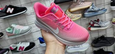 kožne mokasine ženske: Nike, 41, color - Multicolored