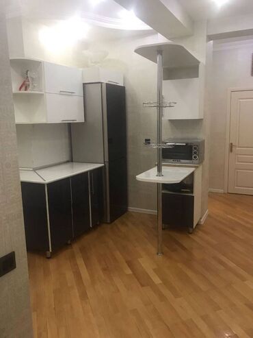 Yeni tikili: 3 otaqlı, Yeni tikili, 84 kv. m — 23