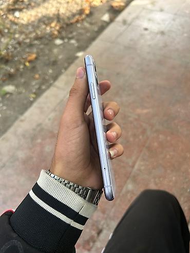 Apple iPhone: IPhone 11, Deep Purple, Face ID — 4
